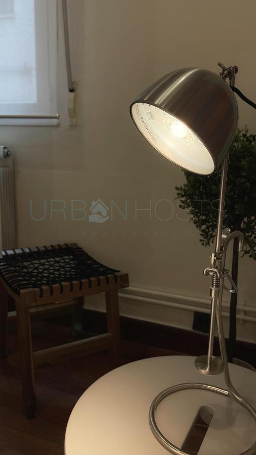 Vivienda Turistica Urbana En Santuchu, Comoda, Funcional Y Con Parking บิลเบา ภายนอก รูปภาพ