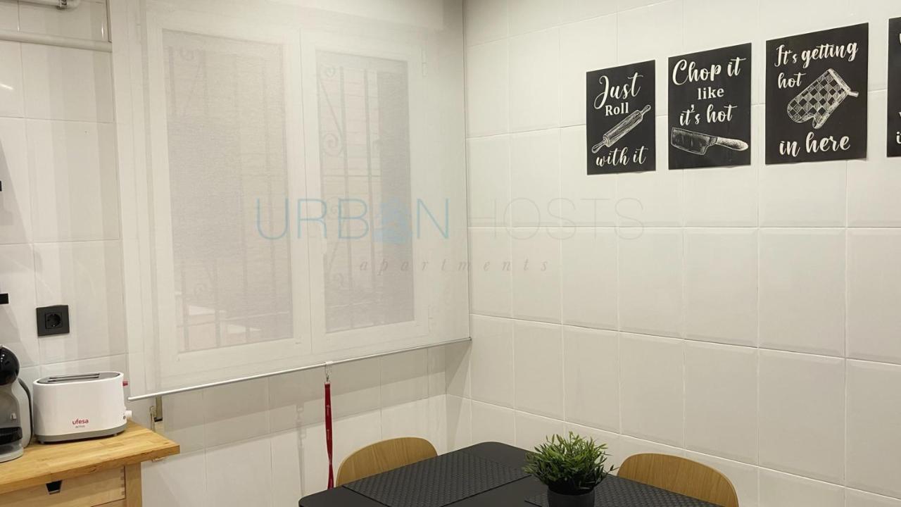 Vivienda Turistica Urbana En Santuchu, Comoda, Funcional Y Con Parking บิลเบา ภายนอก รูปภาพ