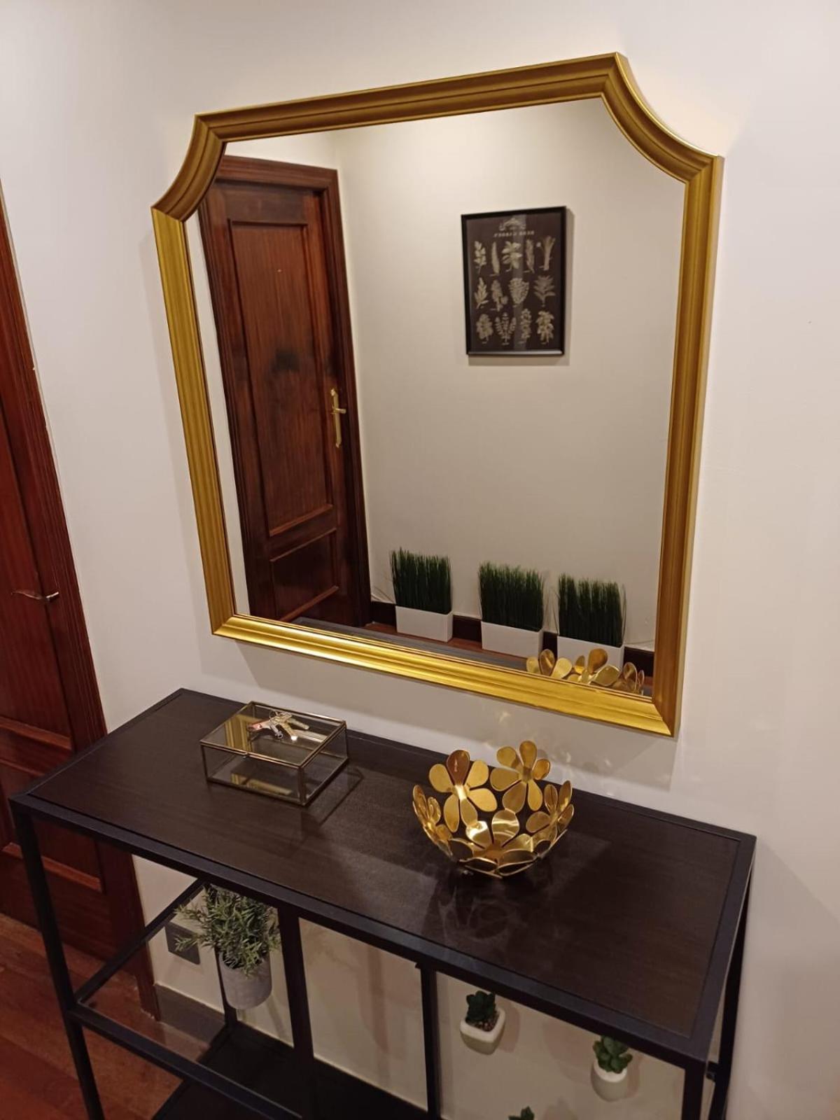 Vivienda Turistica Urbana En Santuchu, Comoda, Funcional Y Con Parking บิลเบา ภายนอก รูปภาพ